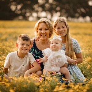 Meet your Posher, Lori